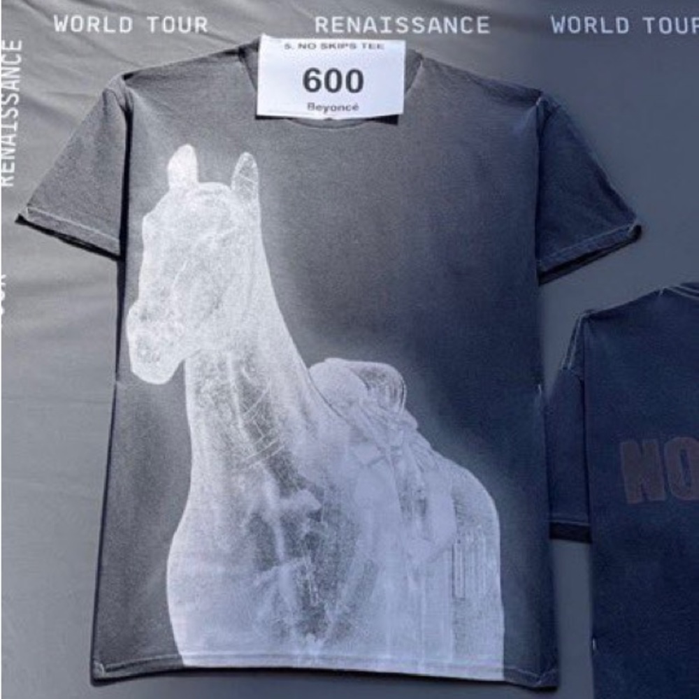 AUTHENTIC! Beyoncé Concert Merch No Skips Tee Size L